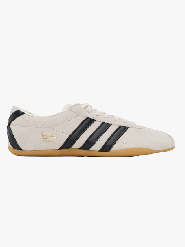 Image may contain Clothing Footwear Shoe and Sneaker