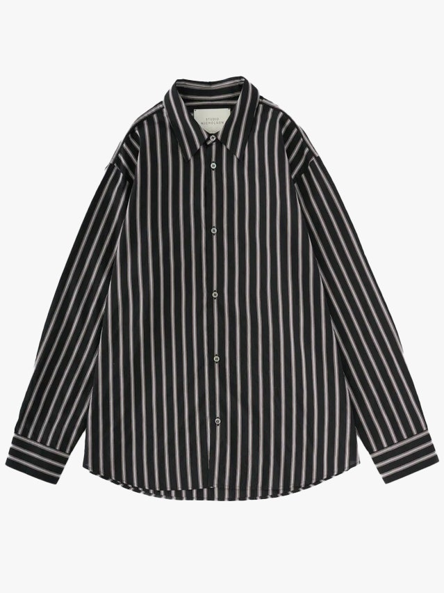 Image may contain Clothing Shirt Long Sleeve Sleeve Dress Shirt and Blouse
