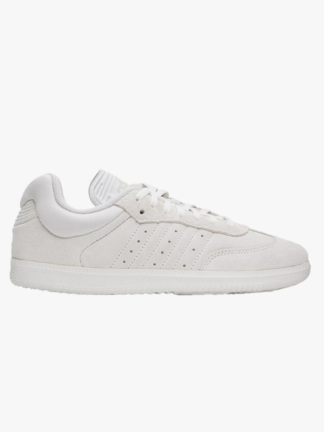Image may contain Clothing Footwear Shoe and Sneaker